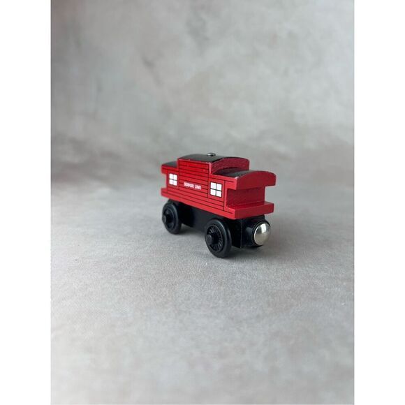 Vintage Thomas the Train Sodor Line Caboose Wooden Railway Vintage 2000 Red - Picture 3 of 8